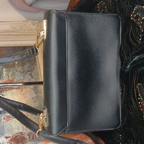 DKNY Black Crossbody Bag with Gold Hardware - Picture 7 of 17
